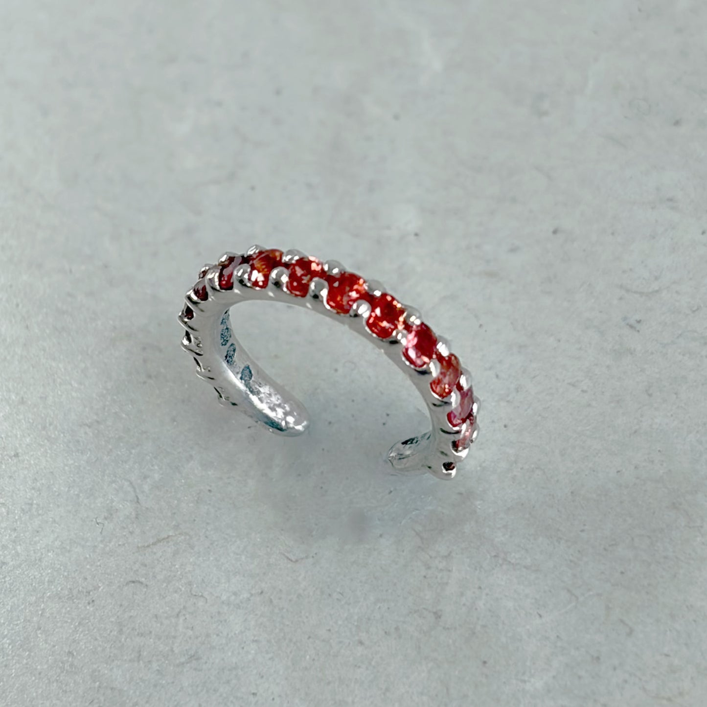 SV900(Pt) オレンジサファイア15p イヤーカフ