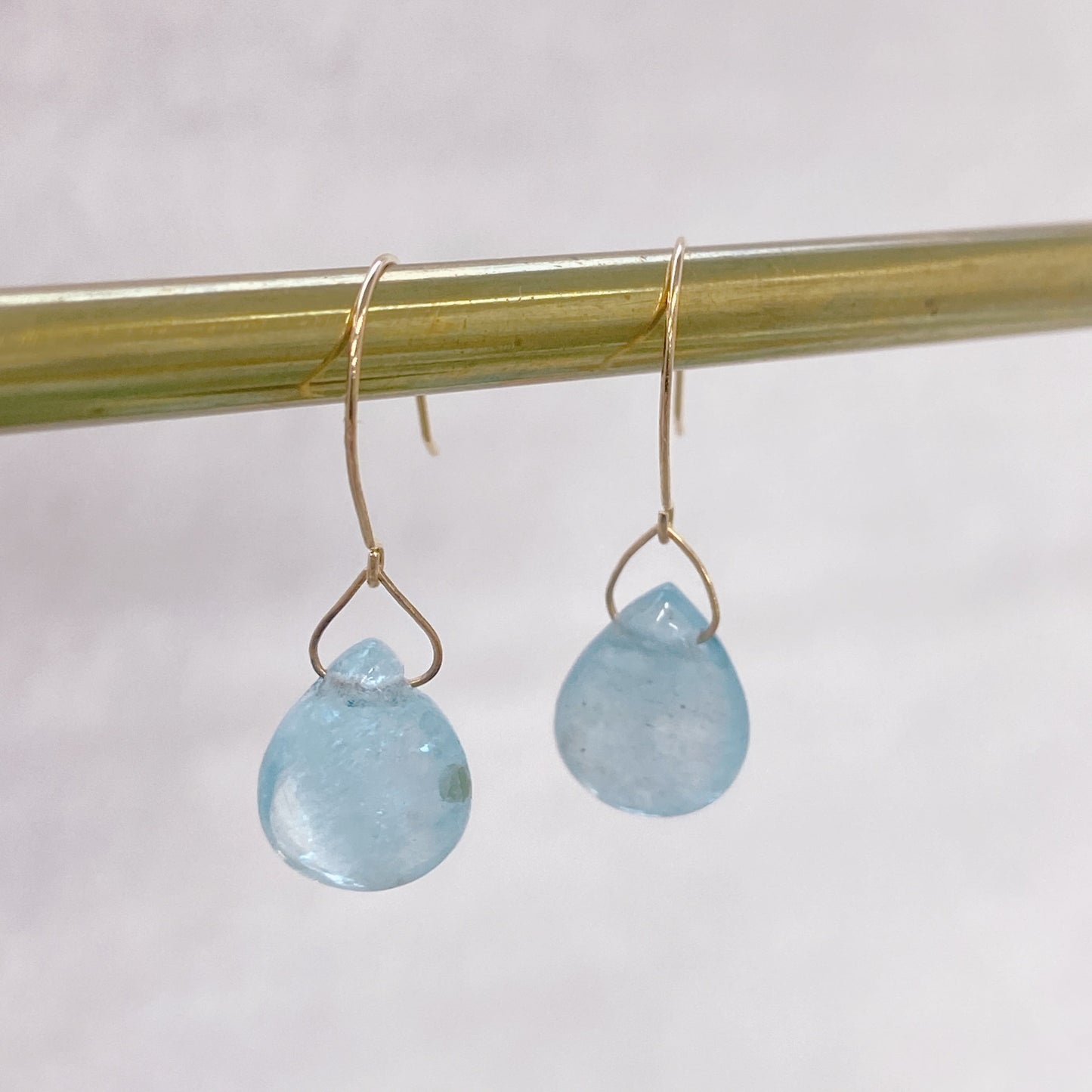 アクアマリンピアス