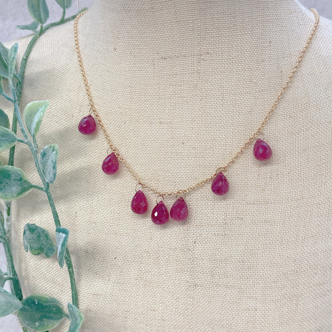 7月の誕生石とは？