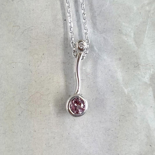 SV900(Pt)　チェーンSV925   マラヤガーネット/ダイヤモンド0.01ct  ネックレス