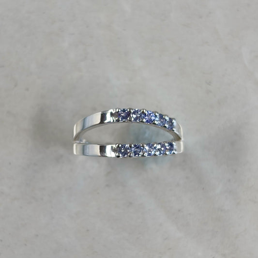 SV900(Pt)   タンザナイト　イヤーカフ