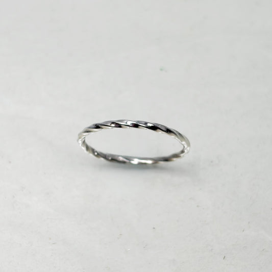 SV900(Pt)　ひねりSリング