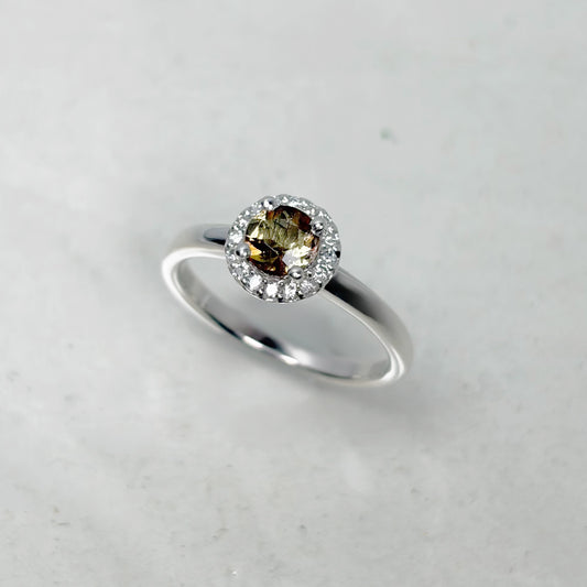 SV900(Pt)　アンダリュサイト/ダイヤリング