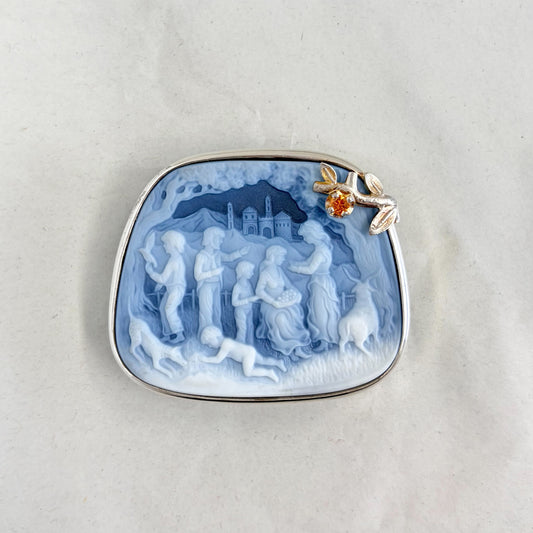 SV900(Pt)   ストーンカメオ/サファイア　ブローチ