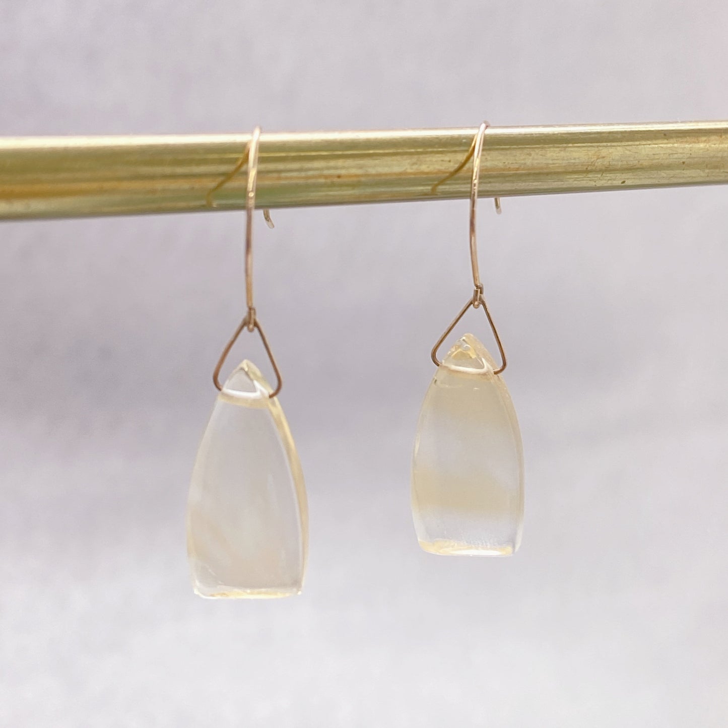 シトリンピアス