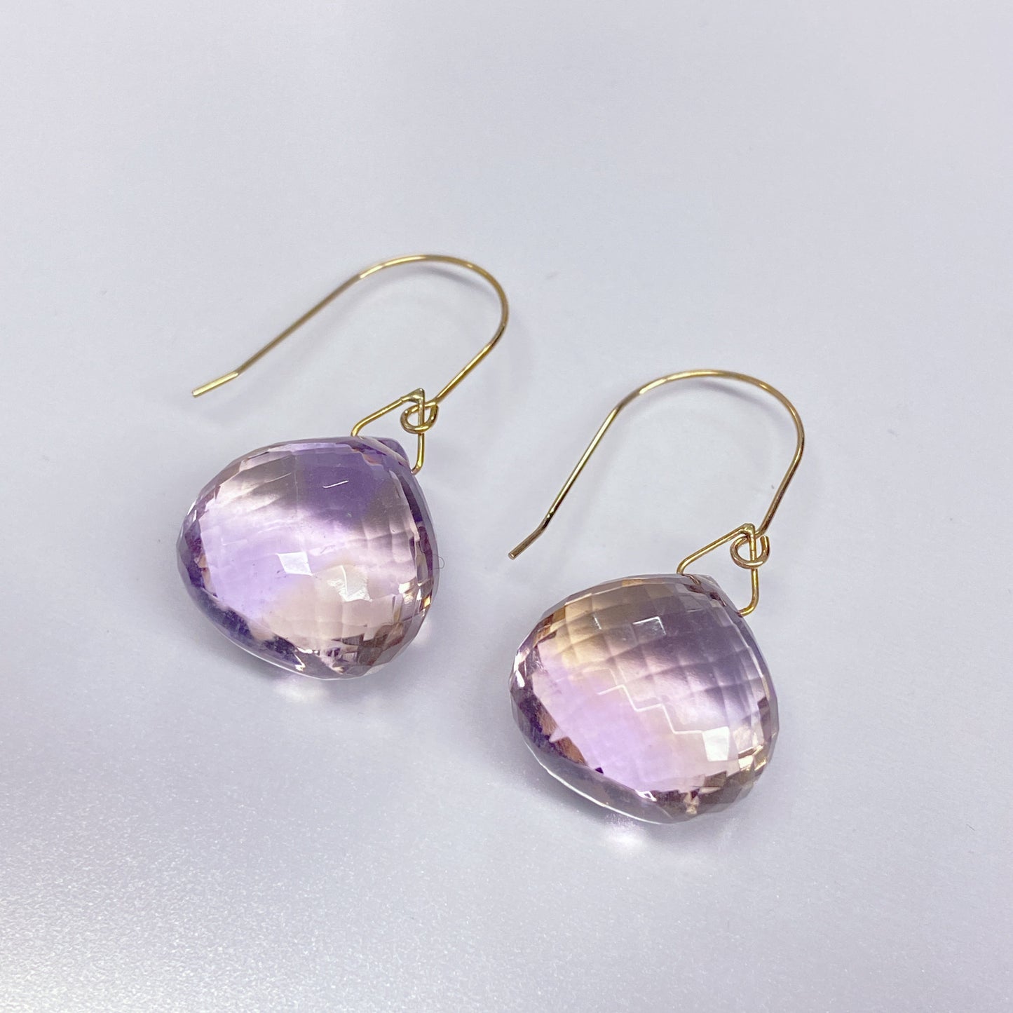 アメトリンピアス