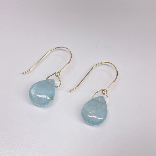 アクアマリンピアス